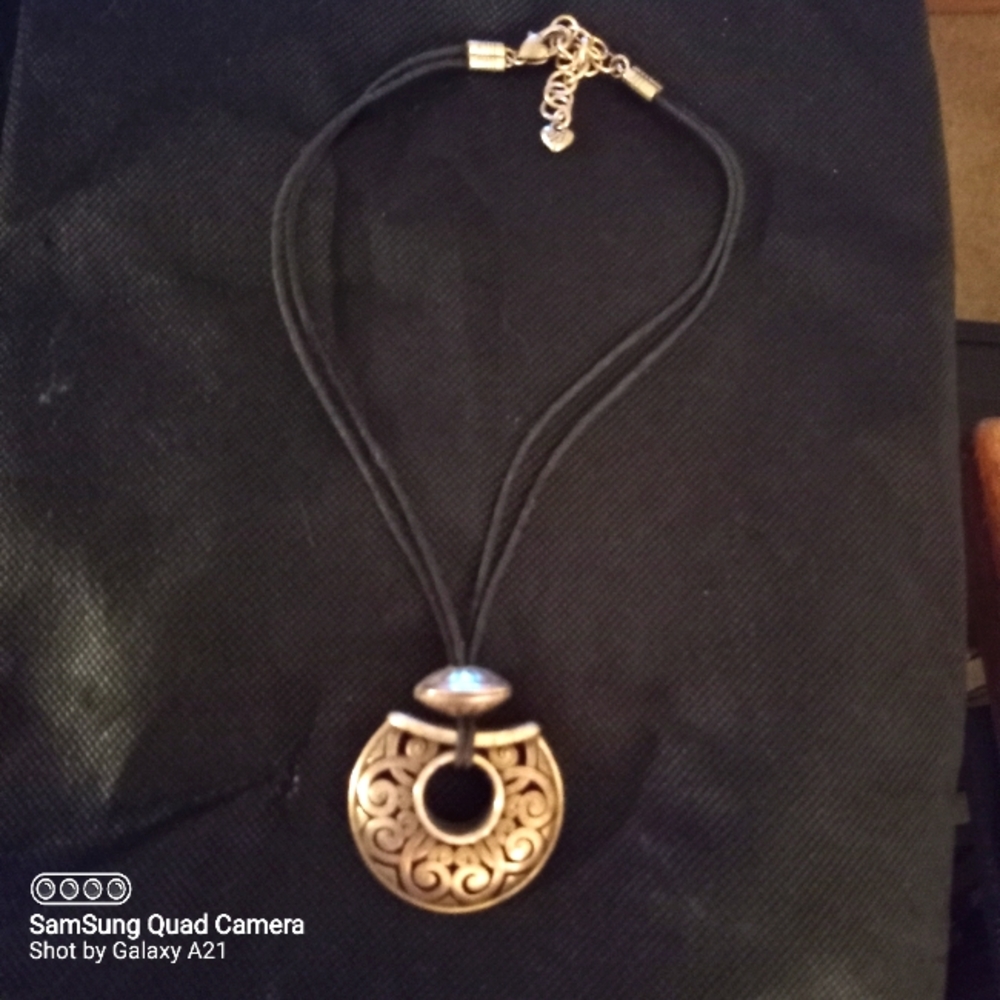 Brighton Necklace EUC